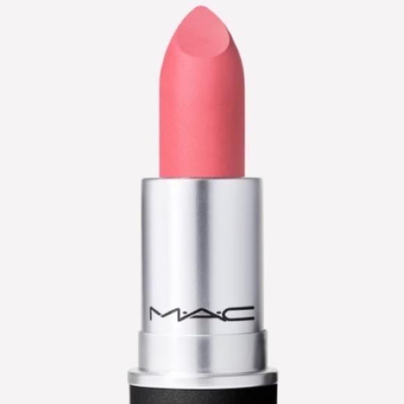 MAC Powder Kiss Lipstick Sultriness - Picture 9 of 16